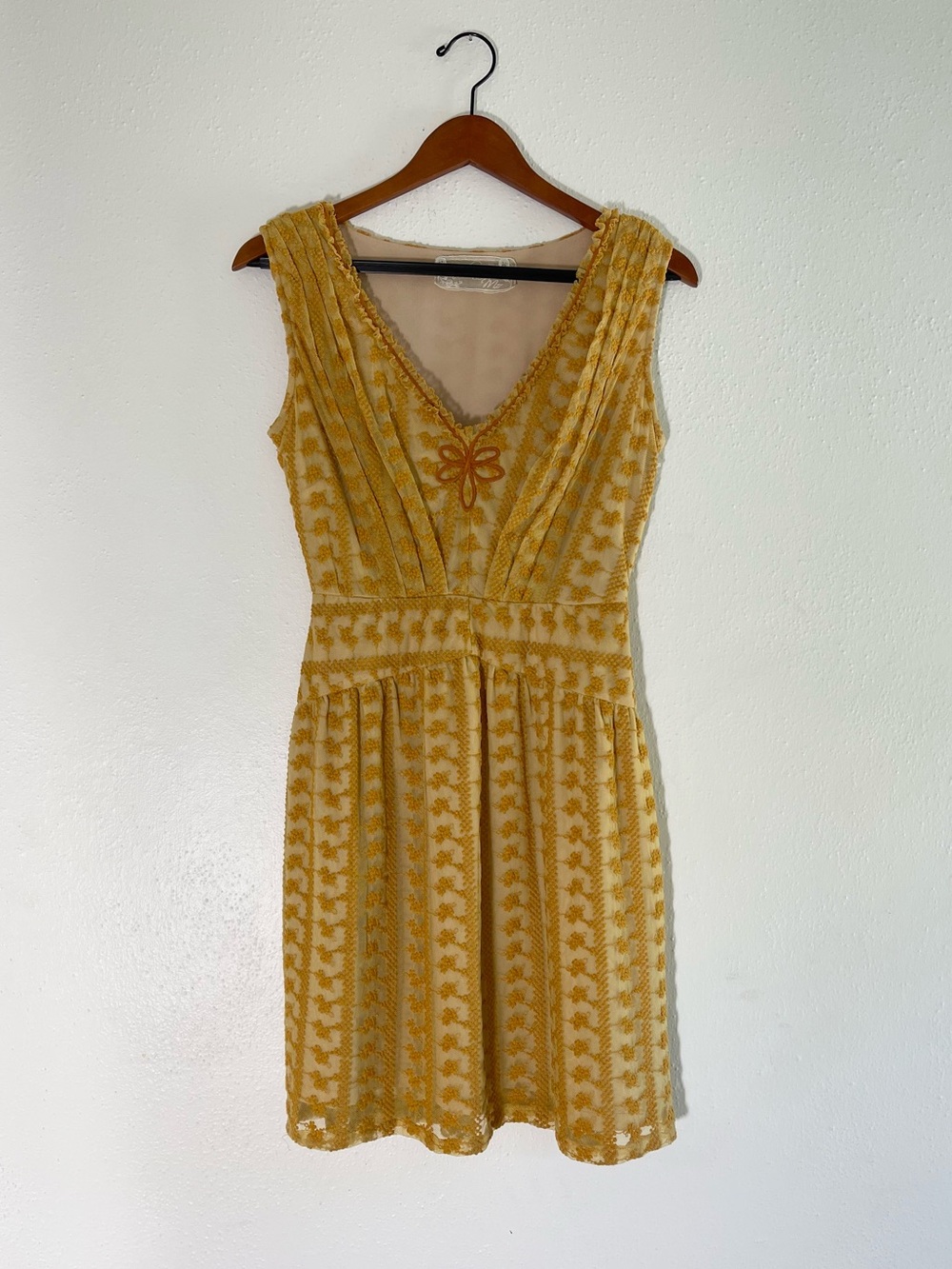 Nick & Mo Mustard Yellow V-Neck Sleeveless Embroidered Dress